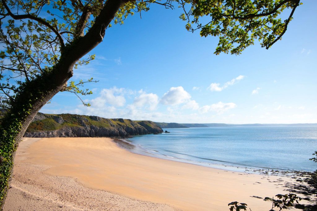 What are the most scenic places to visit in Wales?